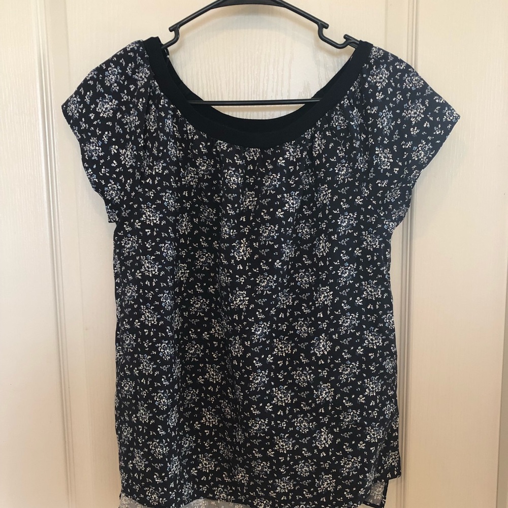 🆕Calvin Klein Jeans Floral Top